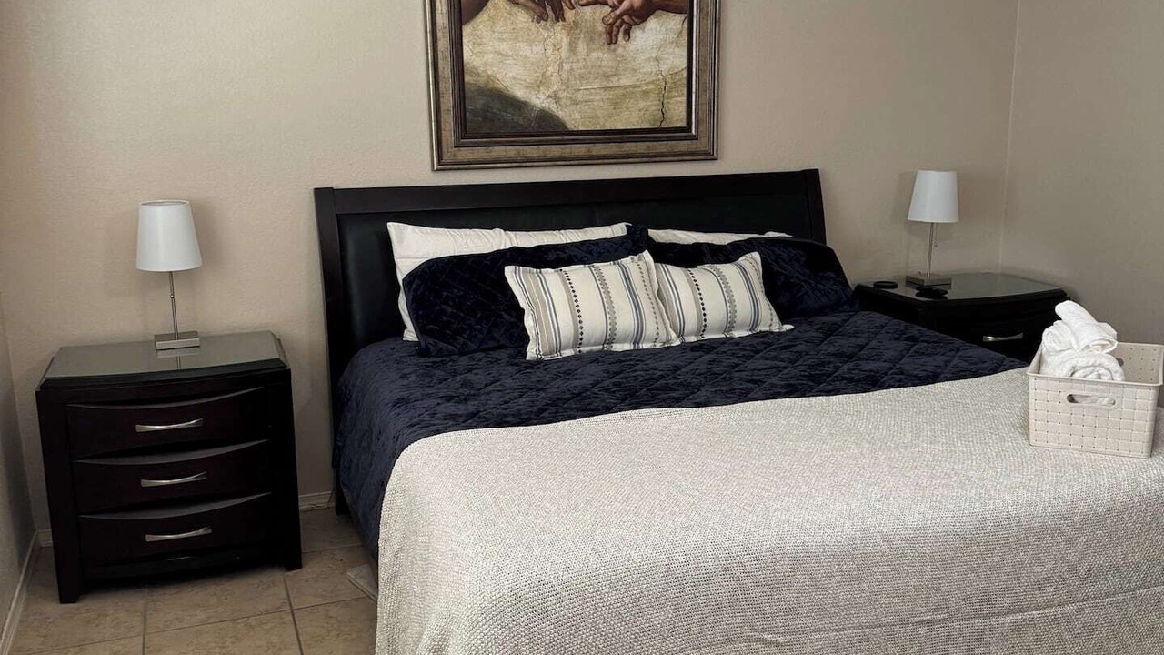Photo of Bedroom in Biggs Field