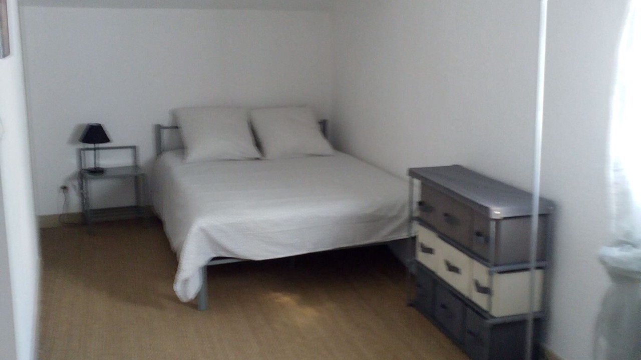 Photo of Bedroom in Aiguerelles