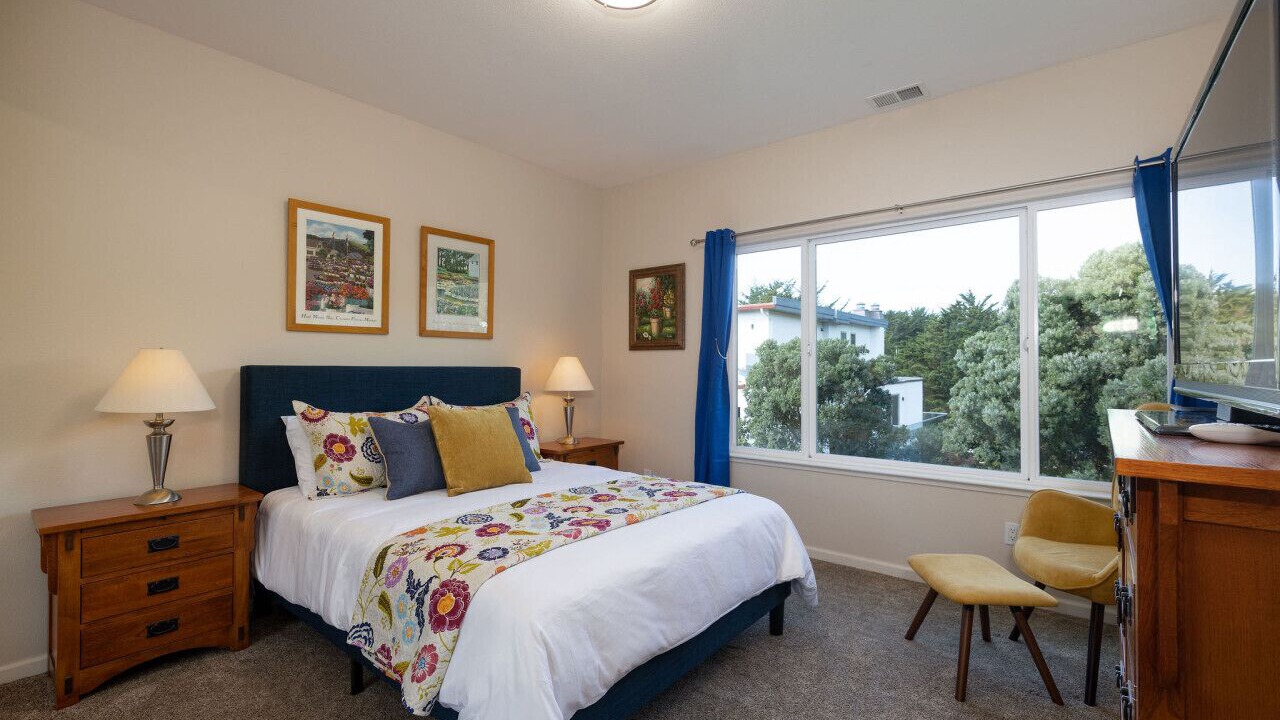 Photo of Bedroom in El Granada