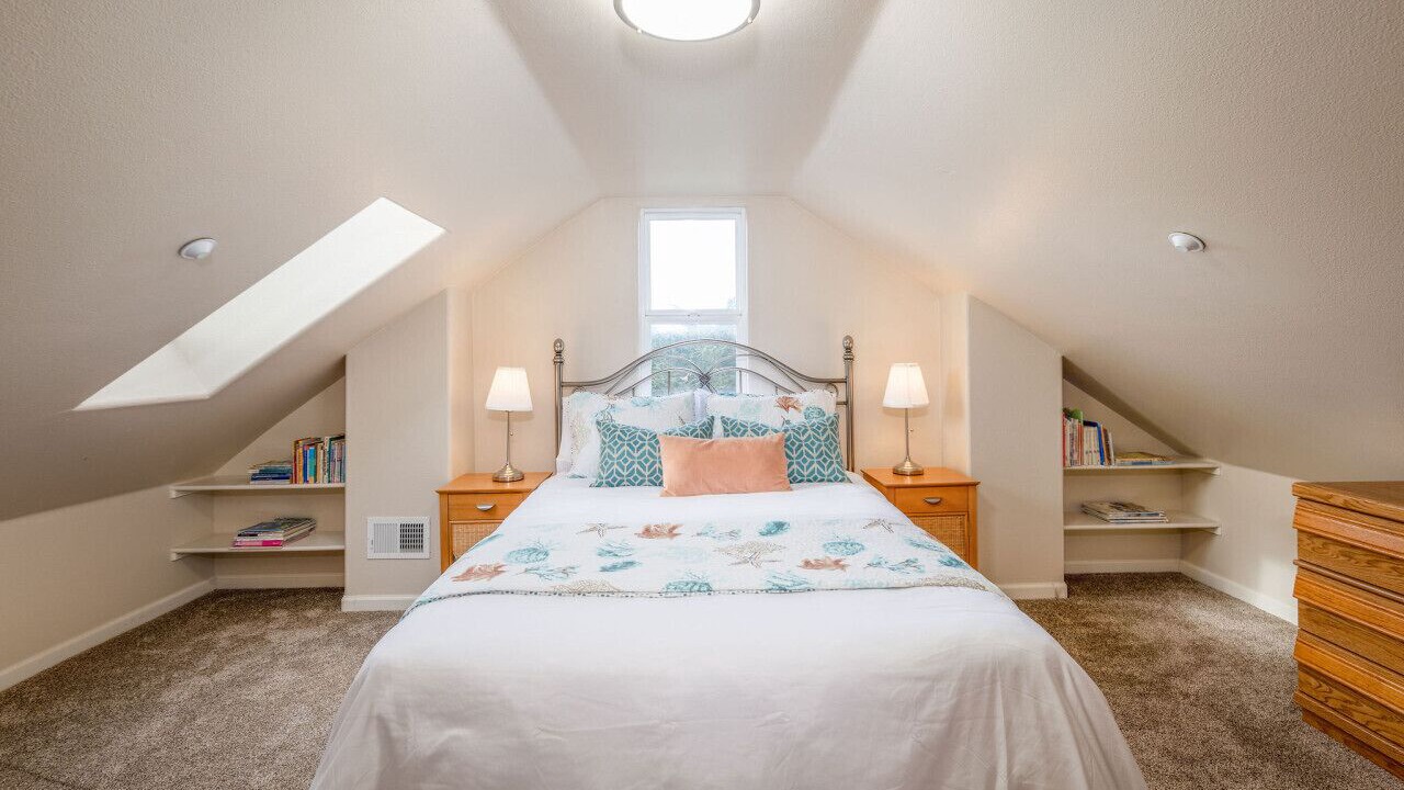 Photo of Bedroom in El Granada