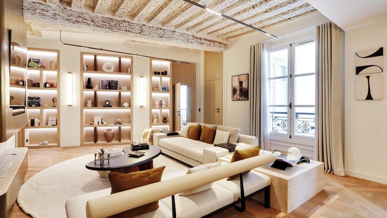 Photo of Livingroom in Notre Dame
