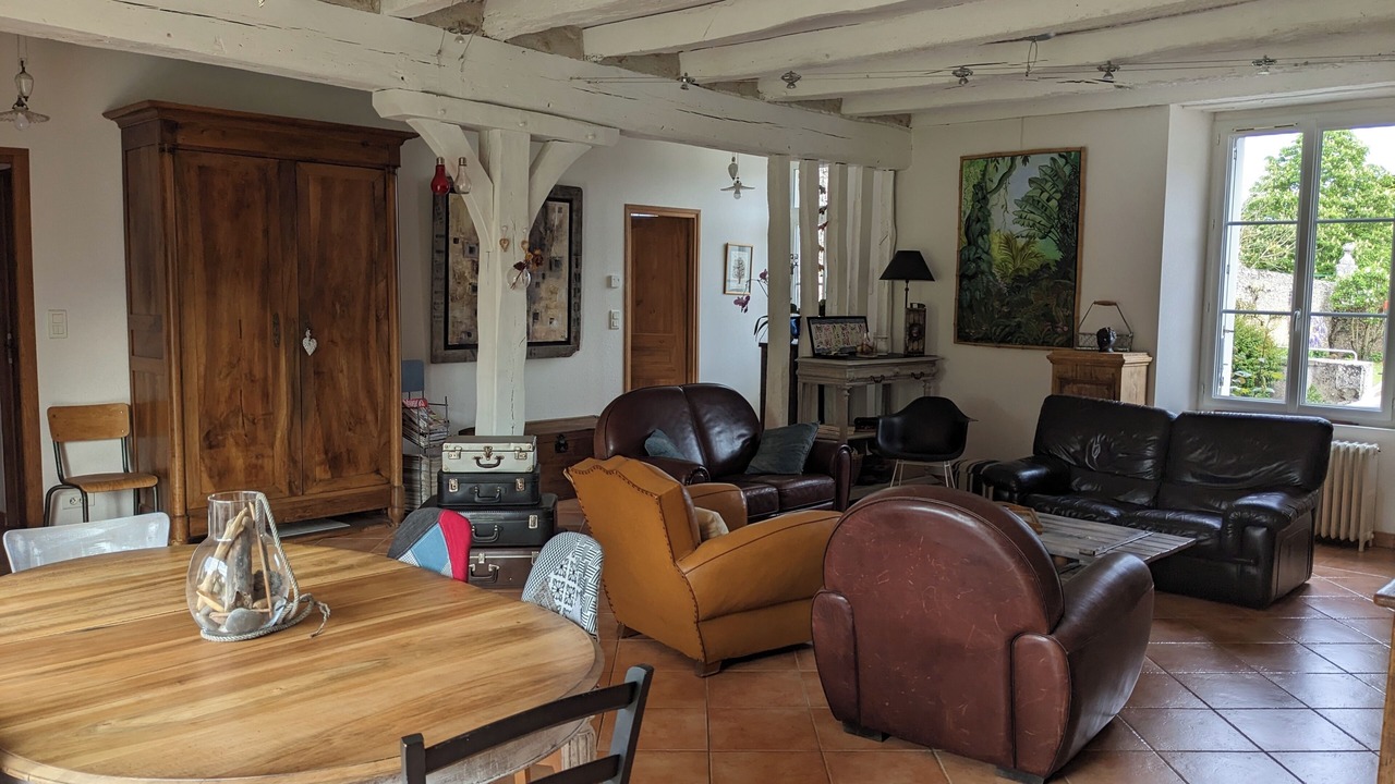 Photo of Others in La Chaussee-Saint-Victor