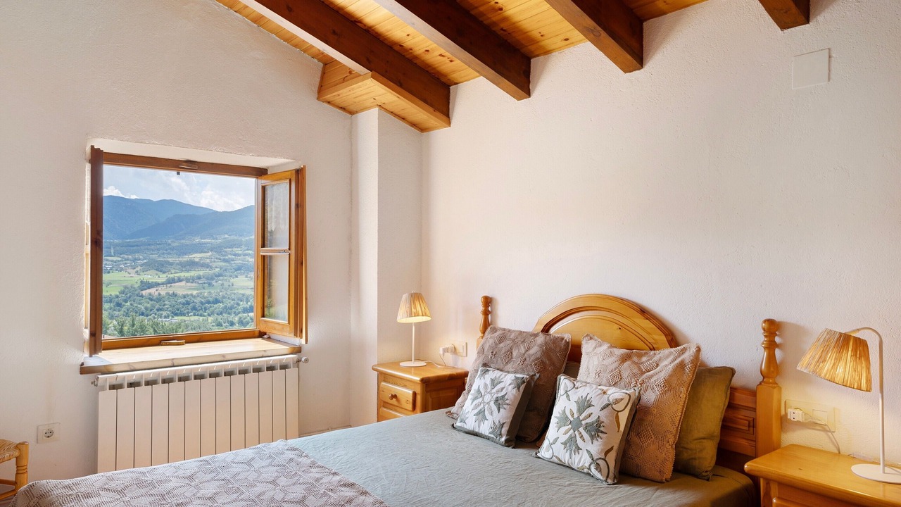 Photo of Bedroom in Prullans