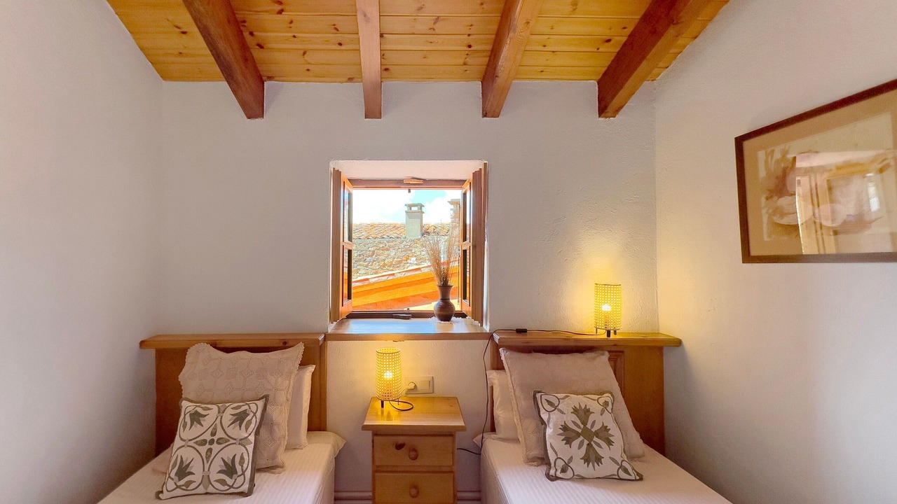 Photo of Bedroom in Prullans