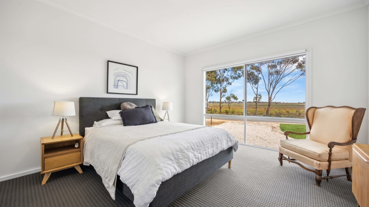 Photo of Others in Seymour