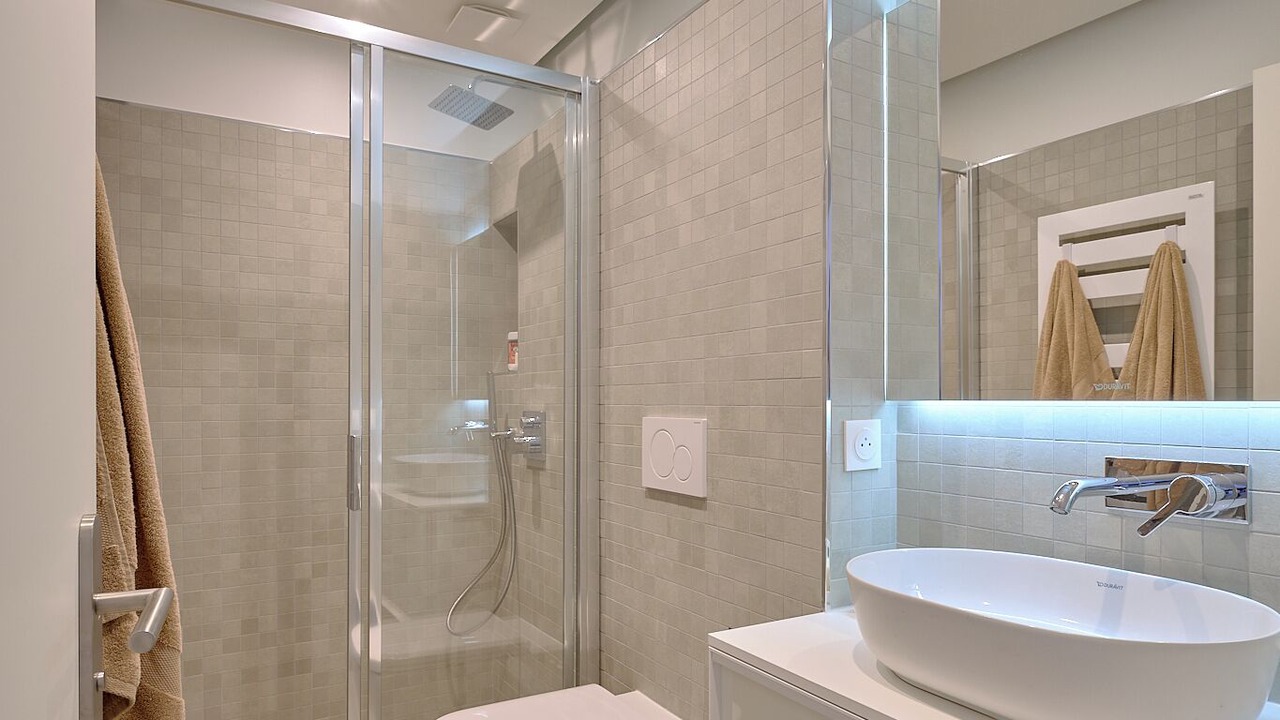 Photo of Bathroom in Odeon