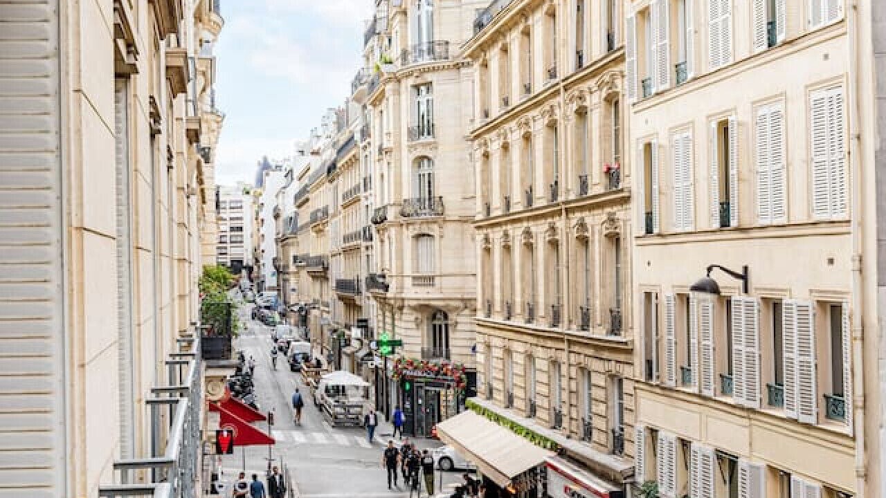 Photo of Others in 8th Arrondissement