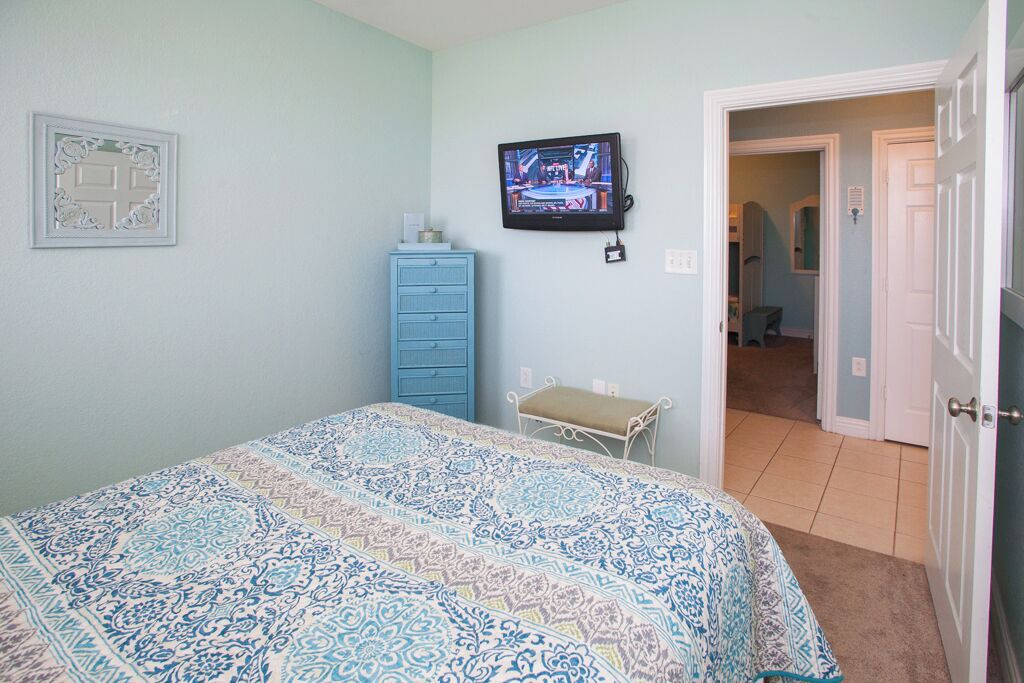 Photo of Bedroom in Sandbridge