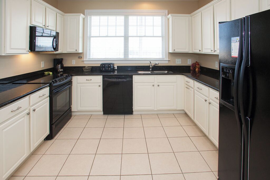 Photo of Kitchen in Sandbridge