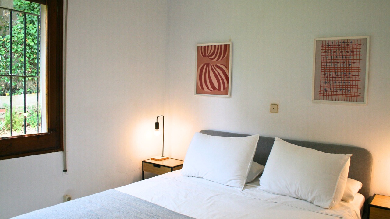 Photo of Bedroom in Pals