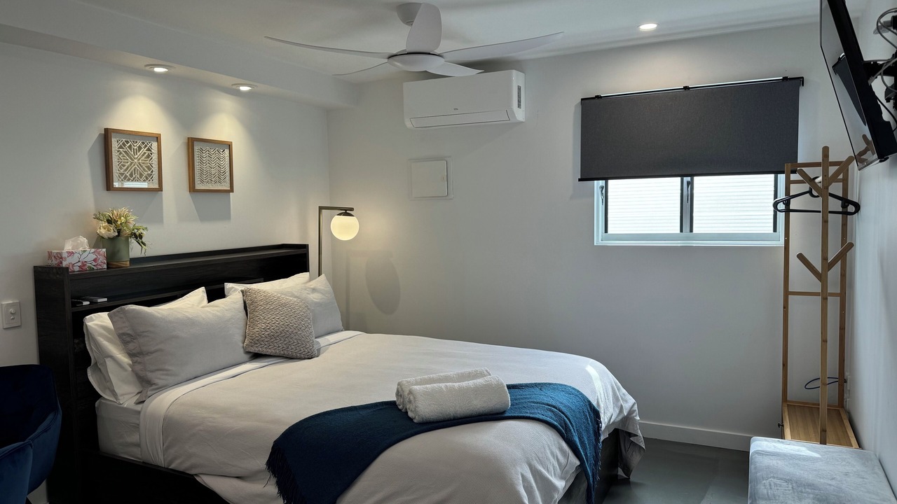 Photo of Bedroom in Graceville