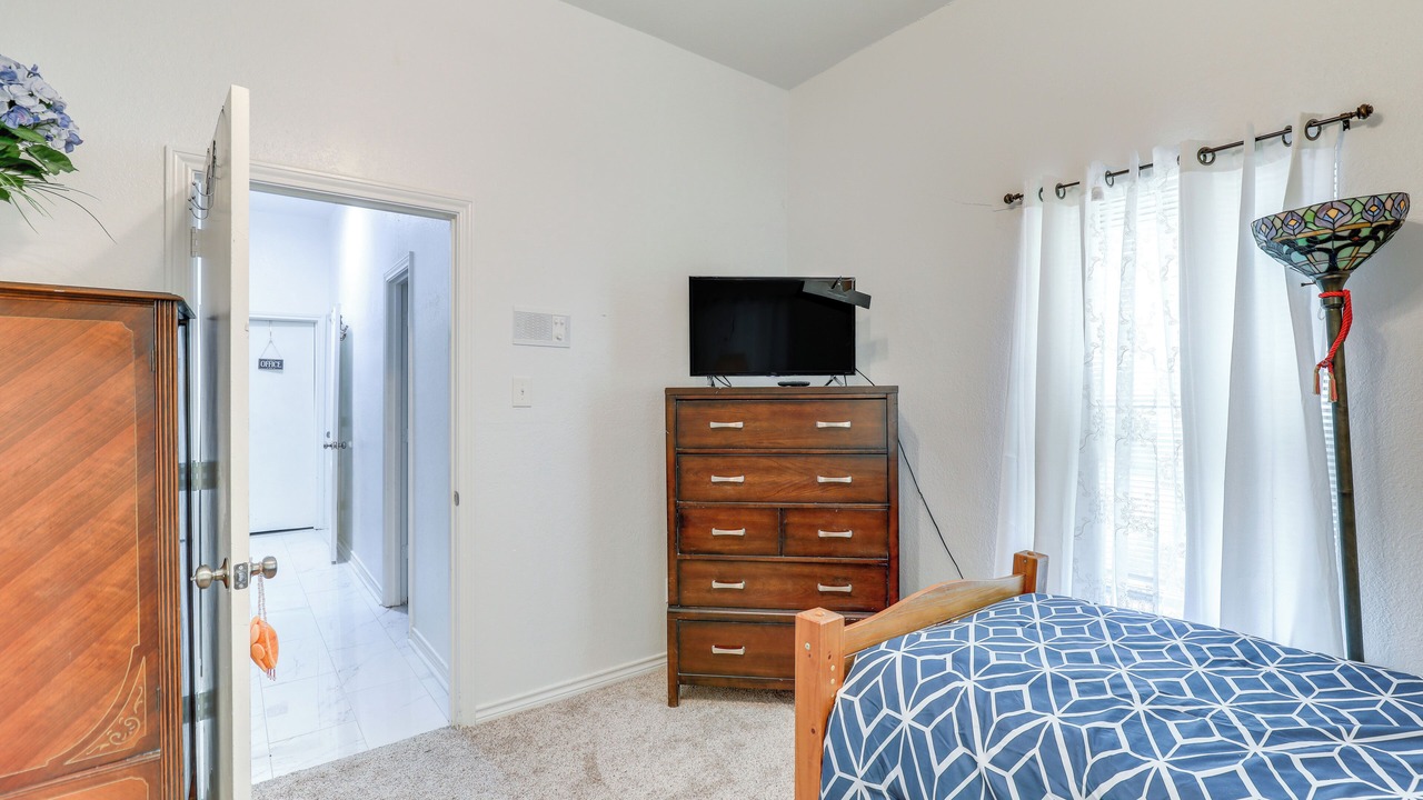 Photo of Bedroom in Ederville
