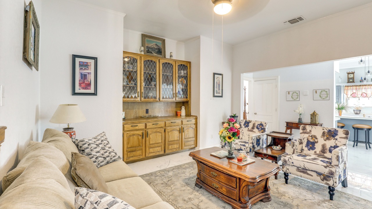 Photo of Livingroom in Ederville