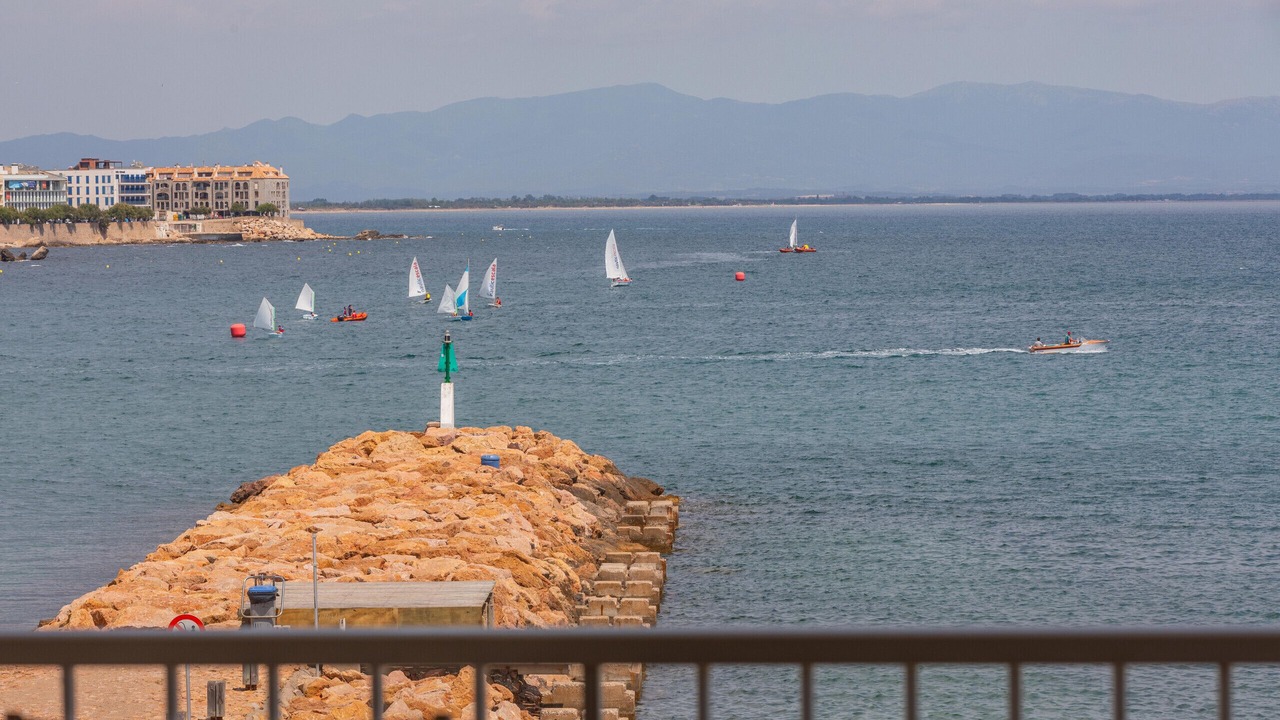 Photo of Patio Balcony in L'Escala