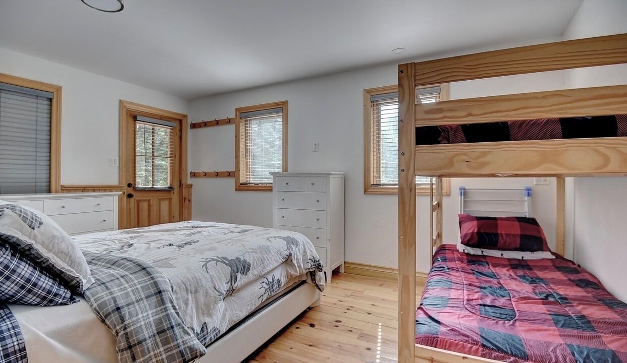 Photo of Bedroom in Saint-Michel-des-Saints