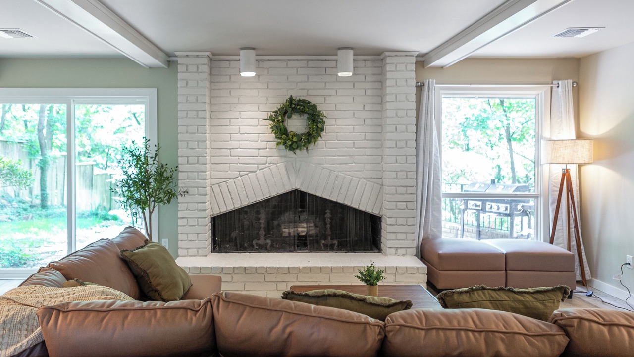 Photo of Livingroom in South Tulsa