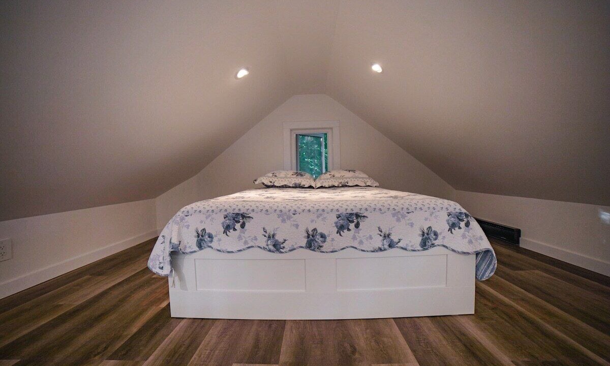 Photo of Bedroom in Oro-Medonte