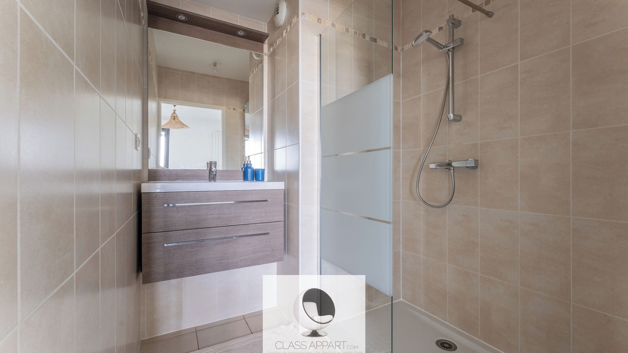Photo of Bathroom in Carnon-Plage