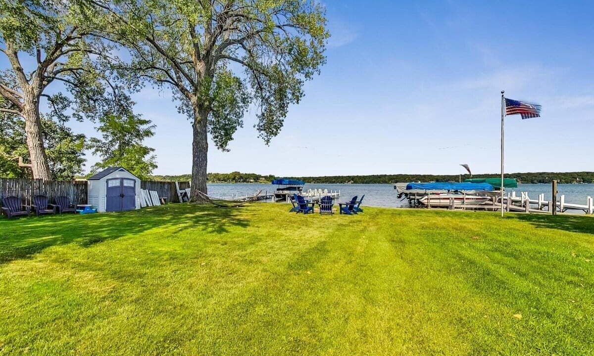 Photo of Others in Delavan Lake