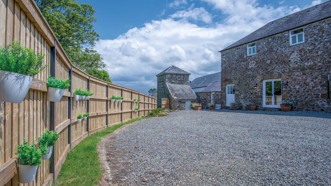 Photo of Others in Llawhaden