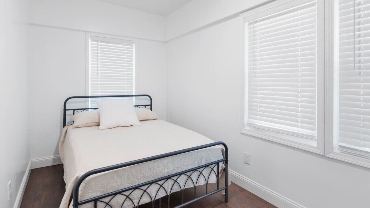 Photo of Bedroom in Russell