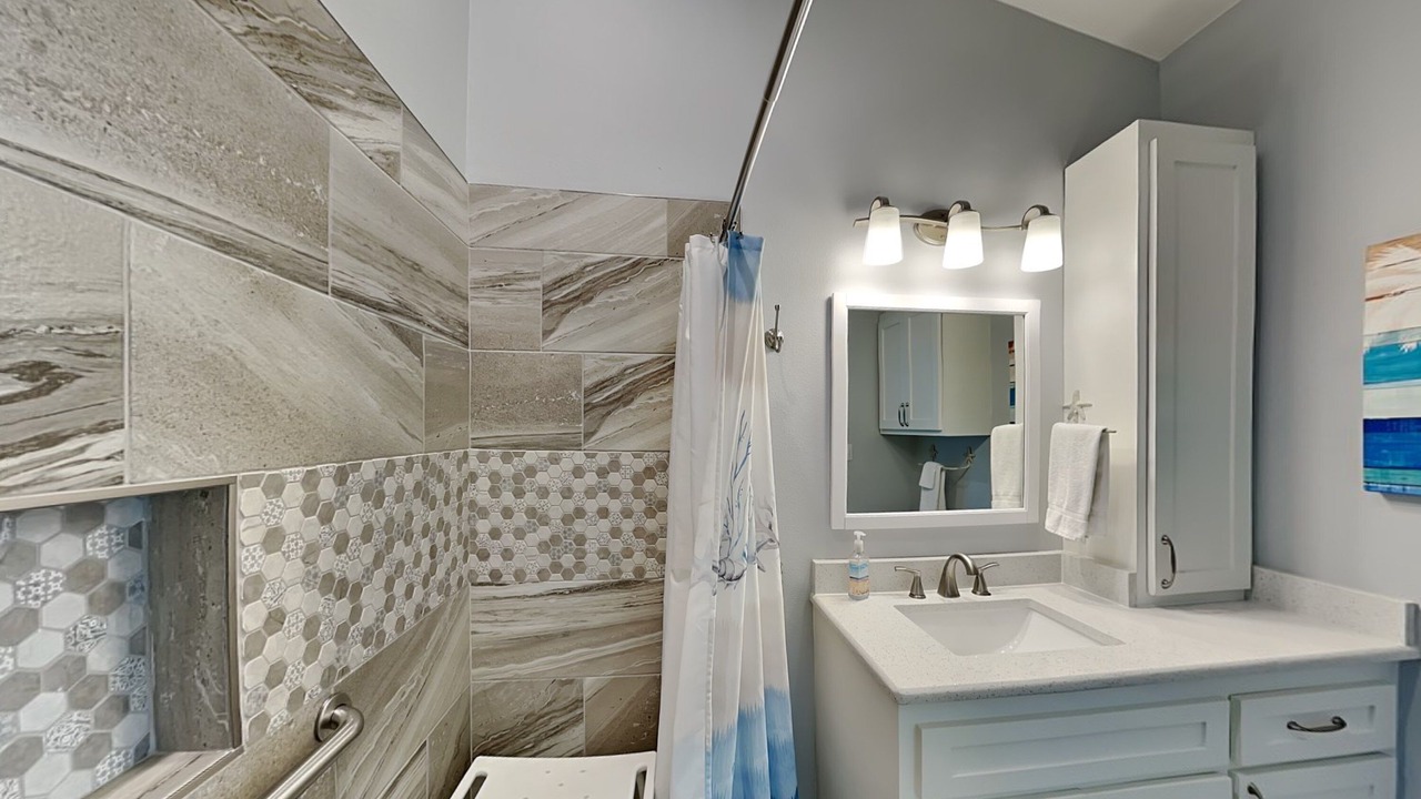 Photo of Bathroom in Key Allegro