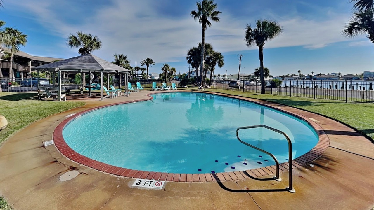 Photo of Outdoor in Key Allegro