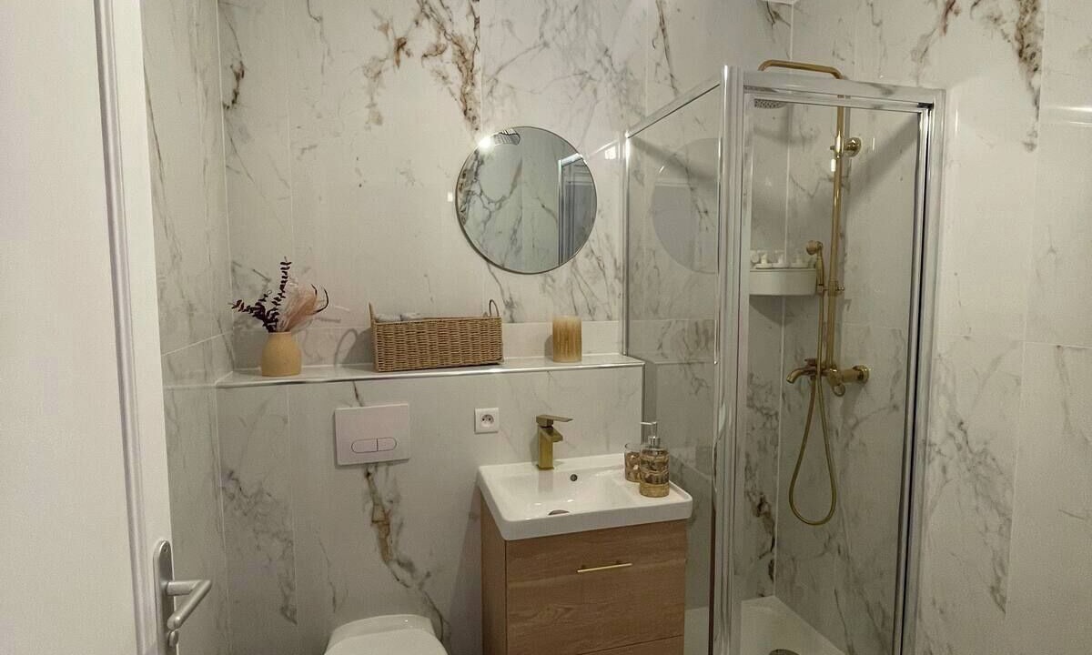 Photo of Bathroom in Gambetta