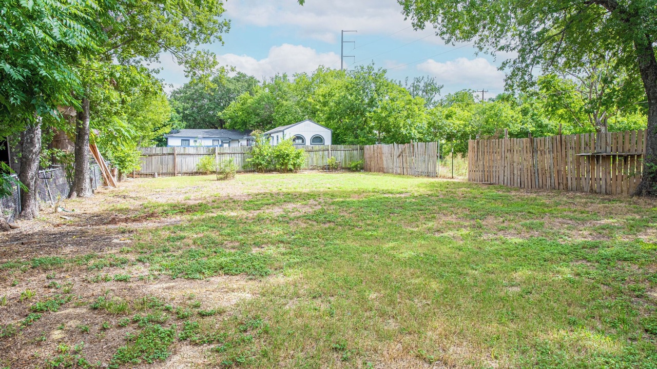 Photo of Outdoor in Eastside Promise Neighborhood