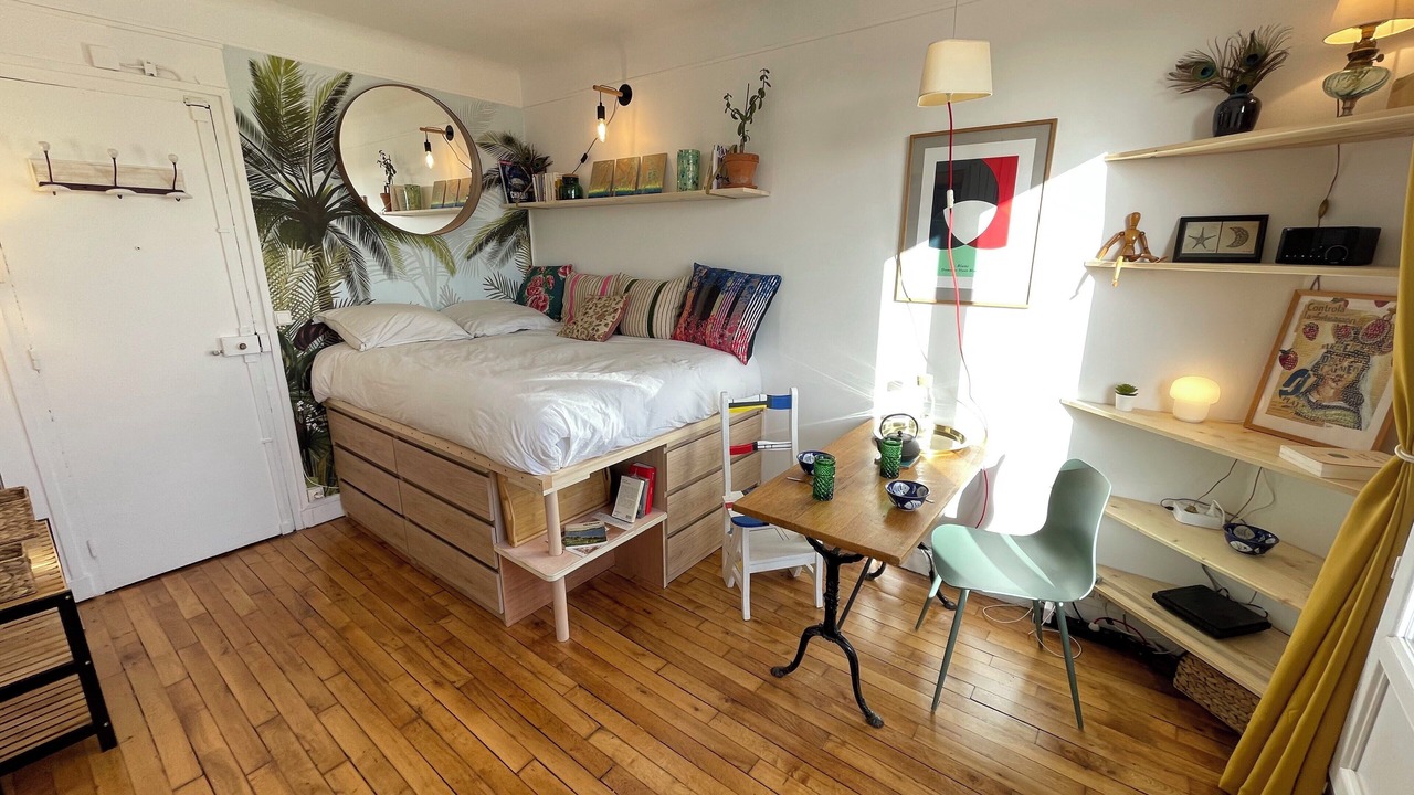 Photo of Bedroom in 20th Arrondissement