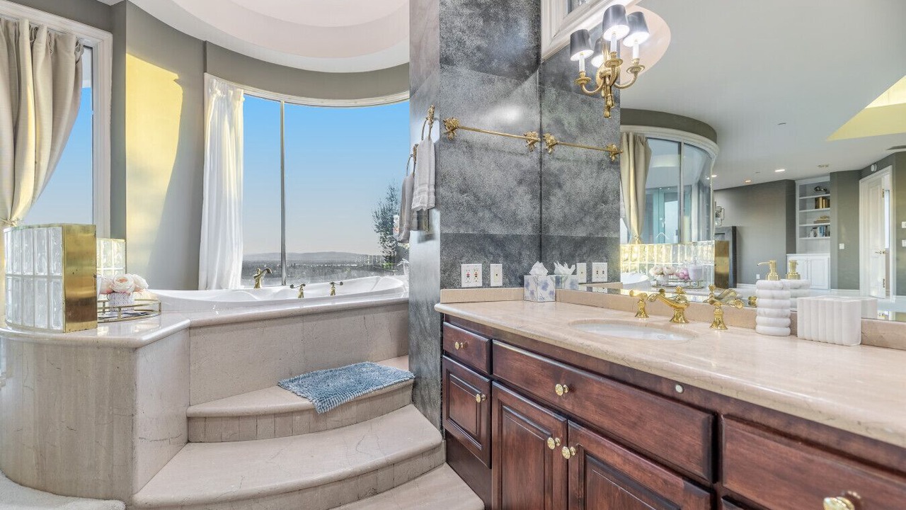Photo of Bathroom in North Tustin