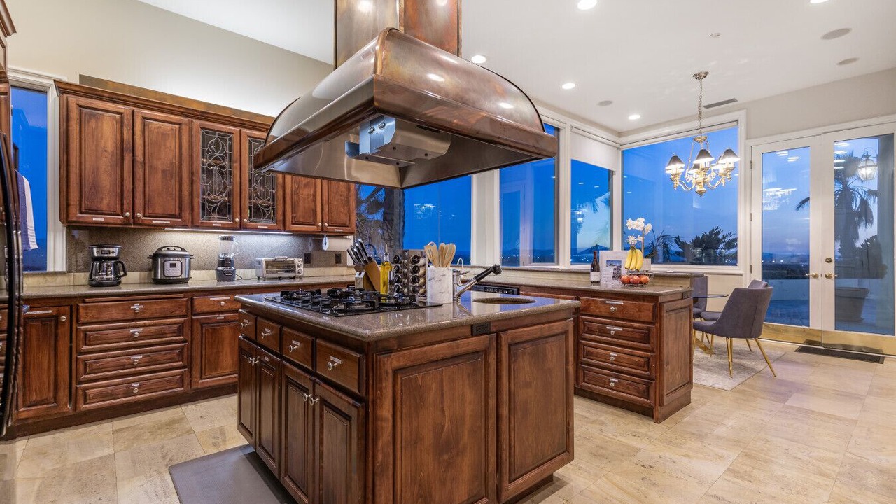Photo of Kitchen in North Tustin