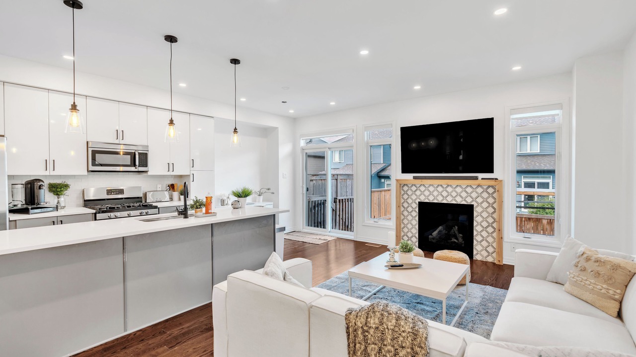 Photo of Livingroom in Chapel Hill South