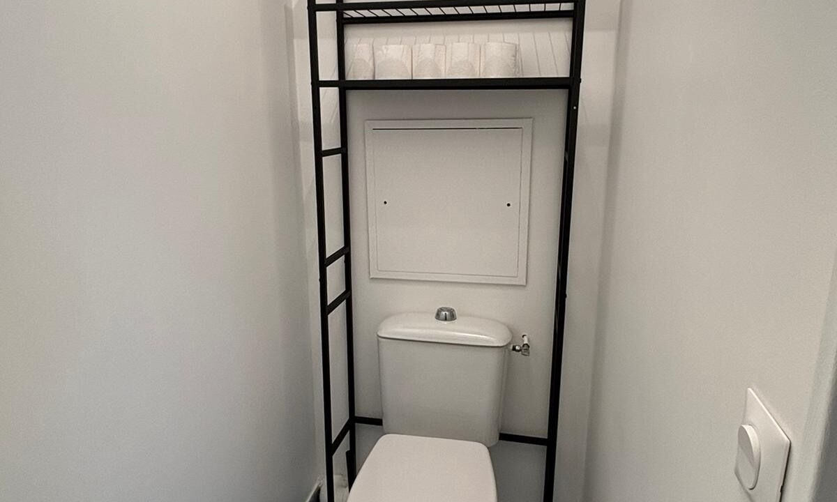 Photo of Bathroom in Saint-Denis