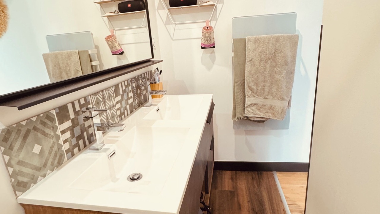 Photo of Bathroom in Vallabrix