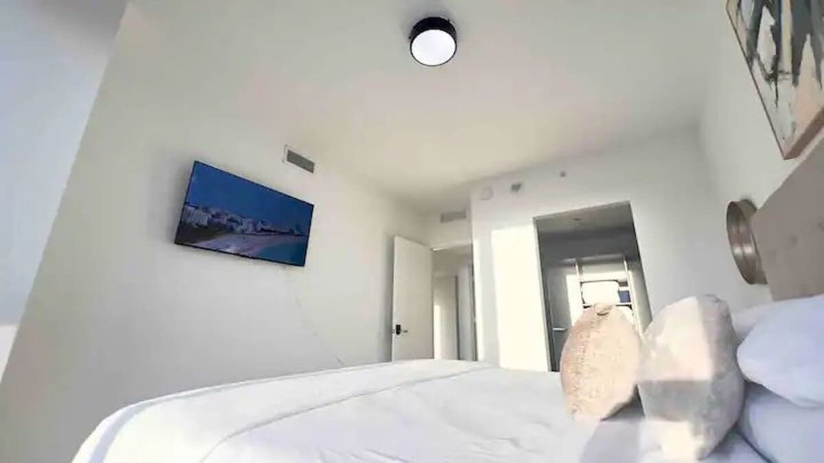 Photo of Bedroom in Civic District