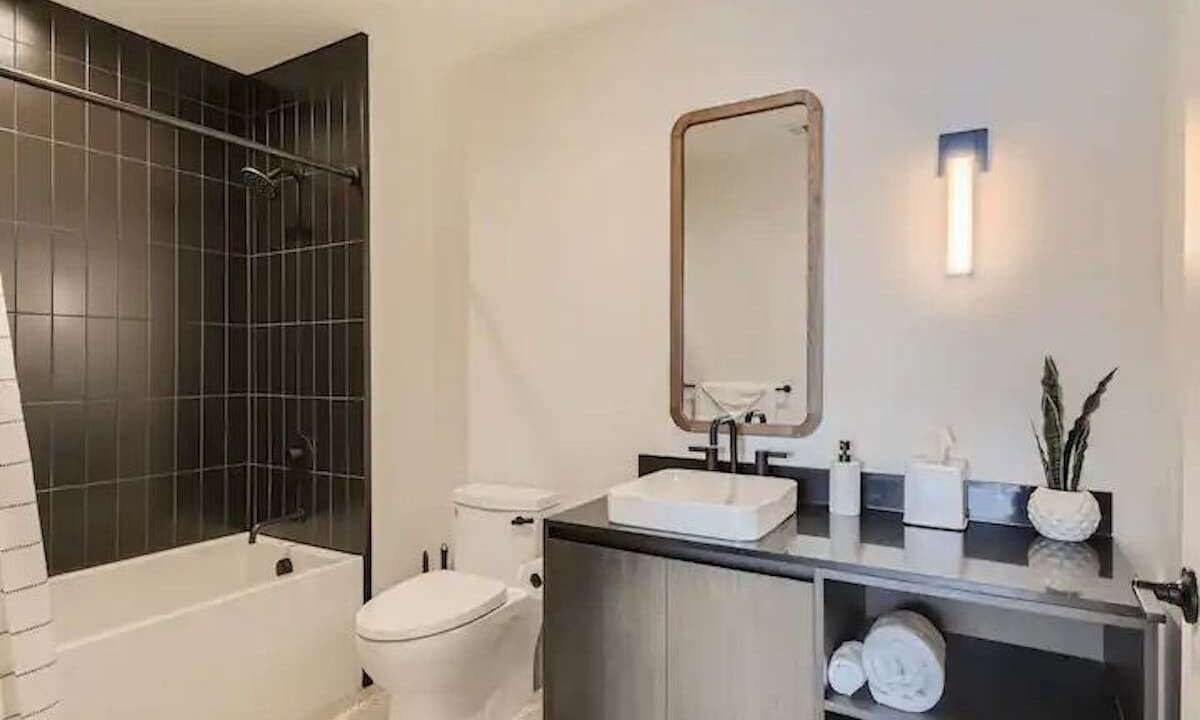 Photo of Bathroom in Civic District