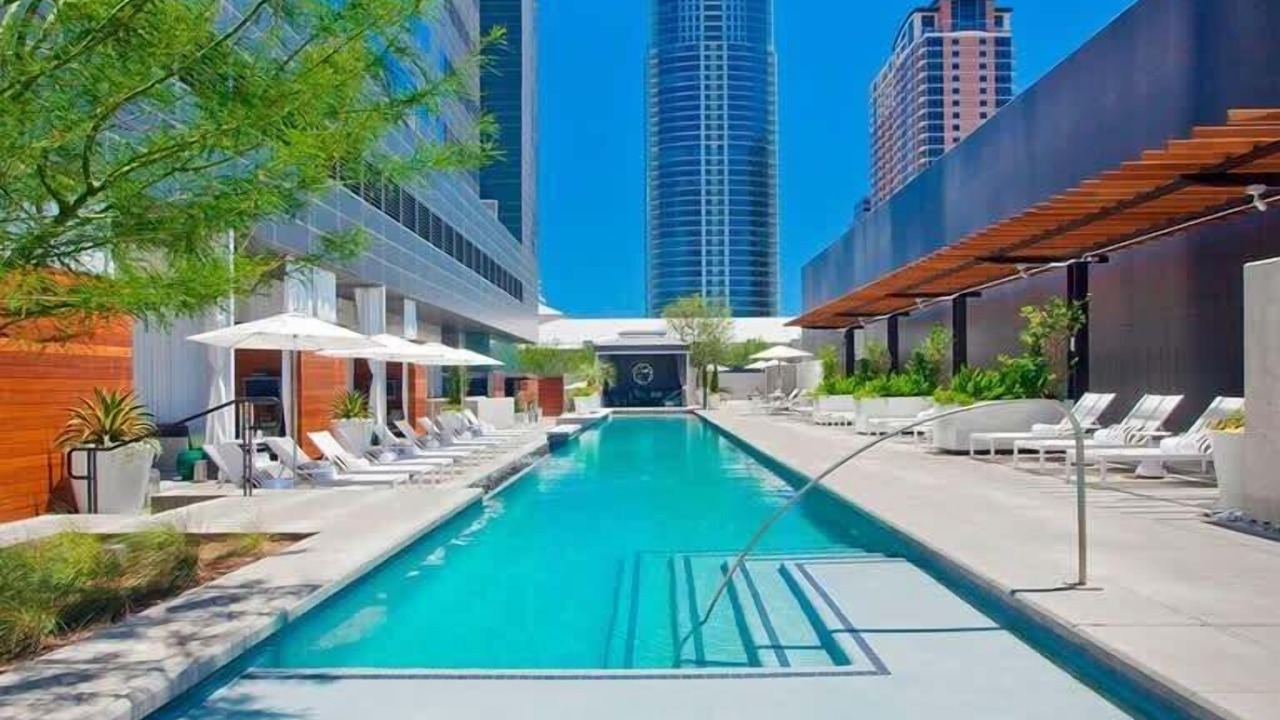 Photo of Outdoor in Civic District