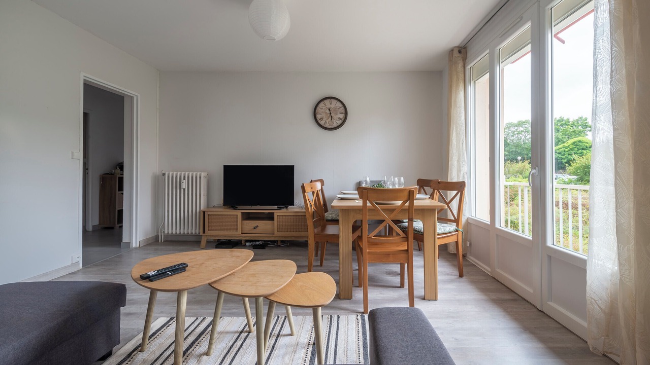 Photo of Livingroom in Deux Croix-Banchais