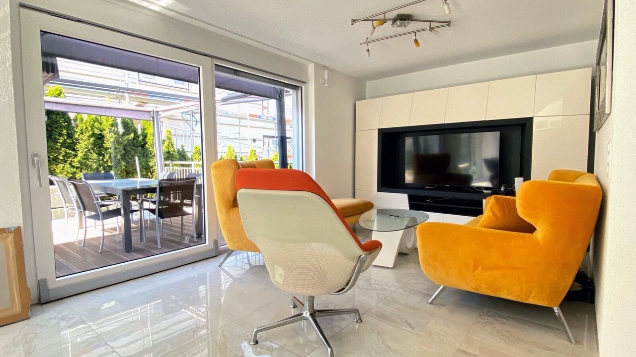 Photo of Livingroom in Dietikon District