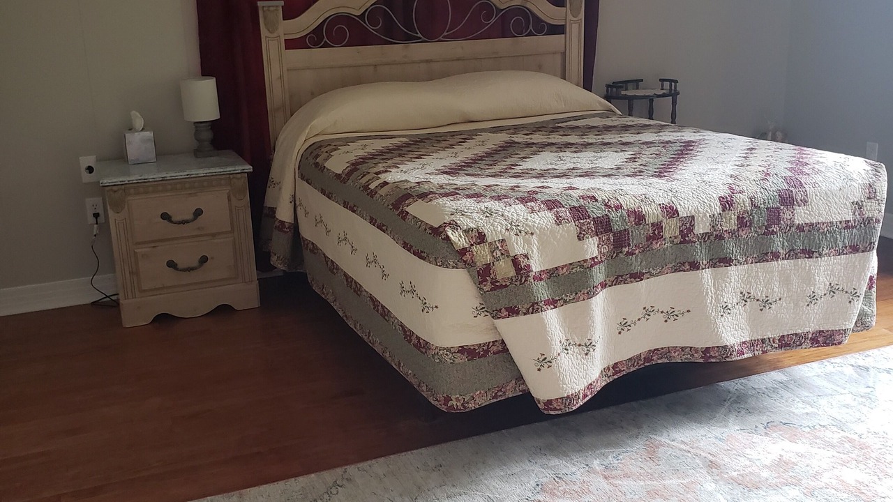 Photo of Bedroom in Center