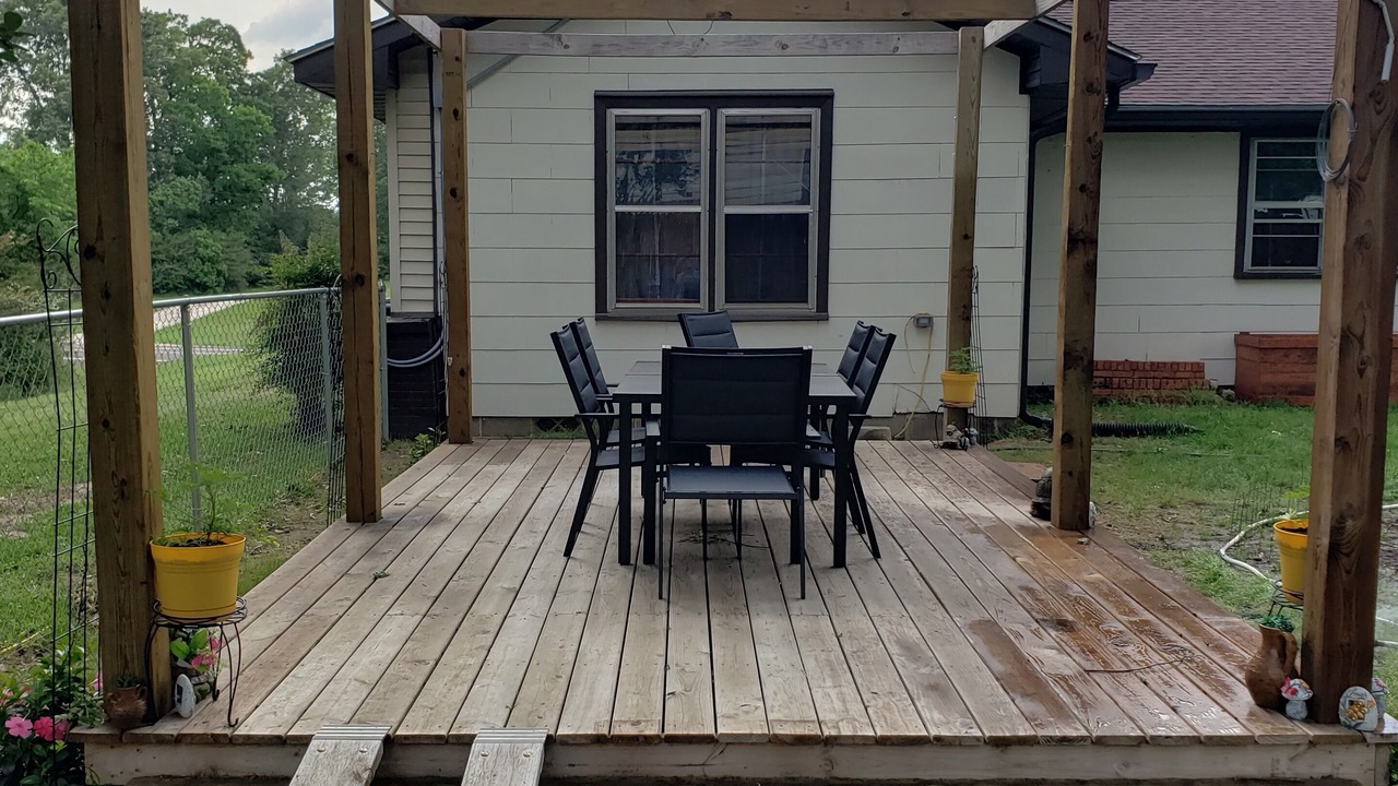 Photo of Outdoor in Center