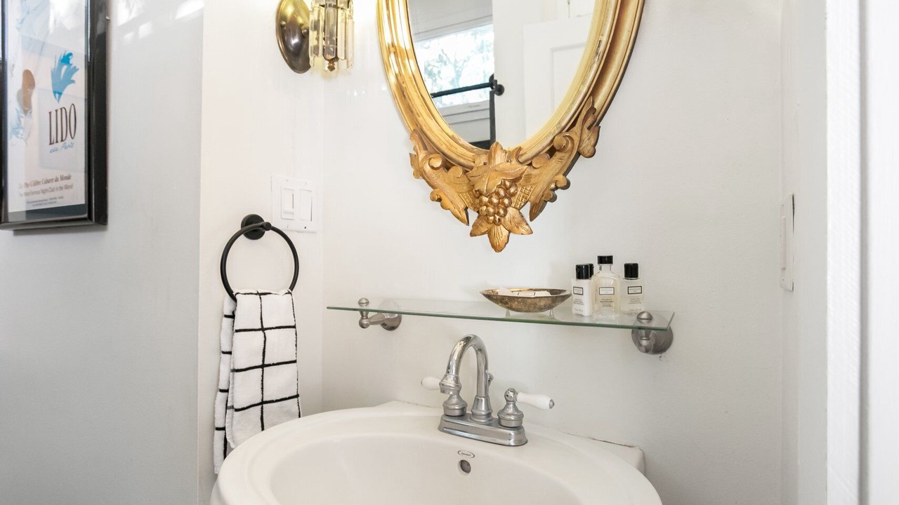 Photo of Bathroom in Natchez