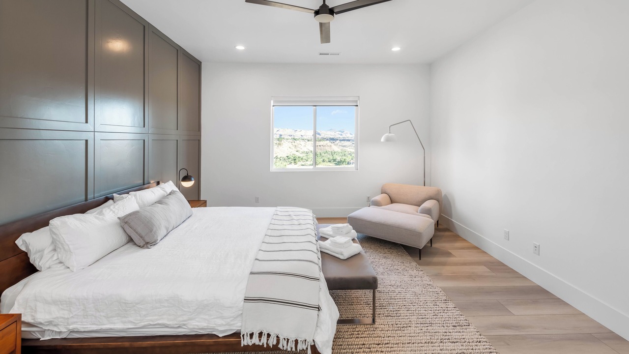 Photo of Bedroom in Toquerville