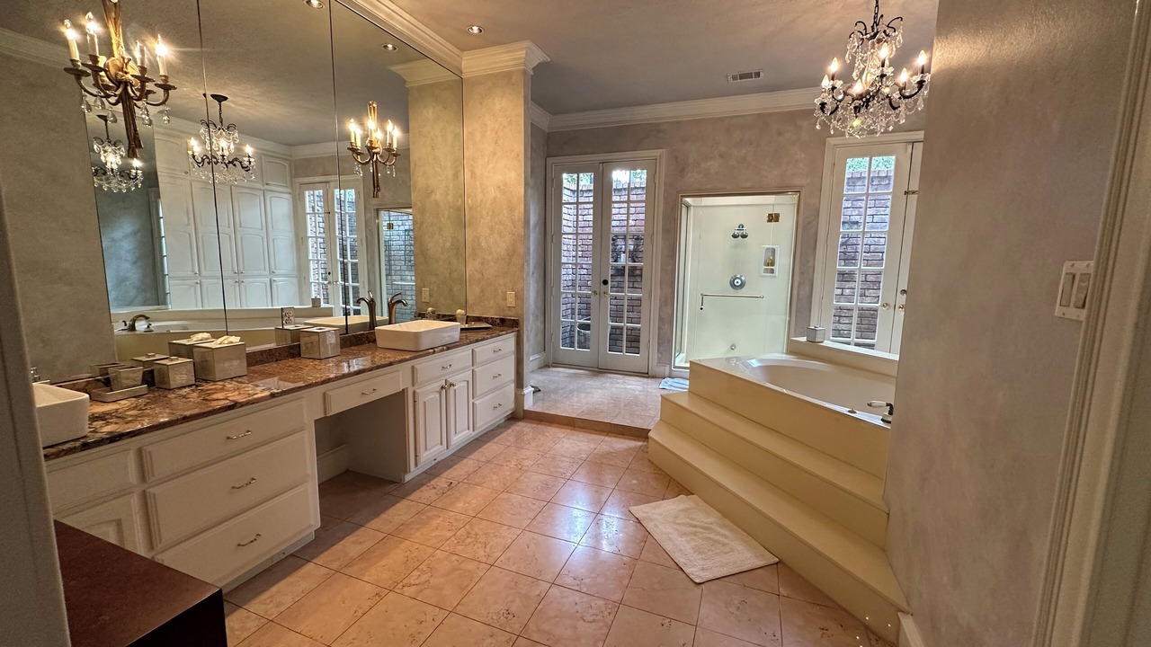 Photo of Bathroom in Northgate Forest