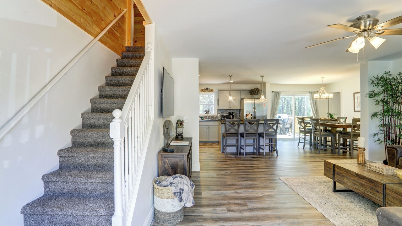 Photo of Others in Blakeslee