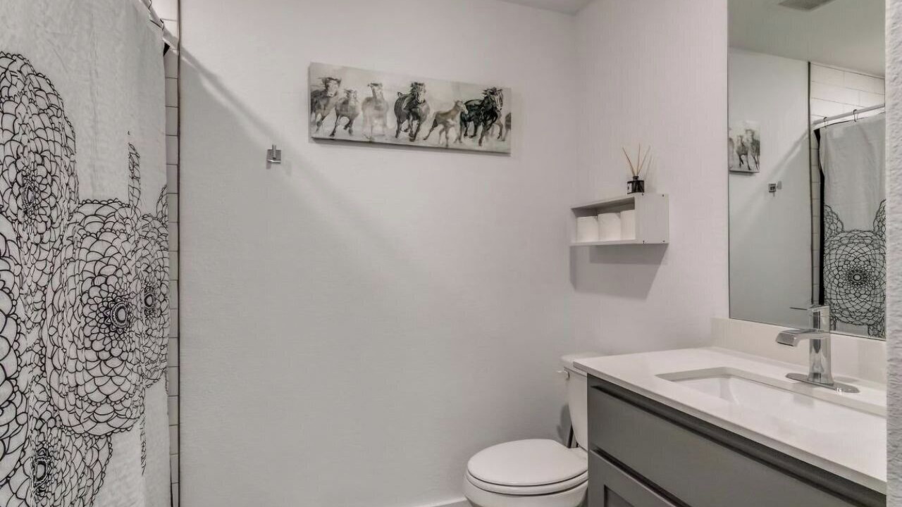 Photo of Bathroom in West Dallas