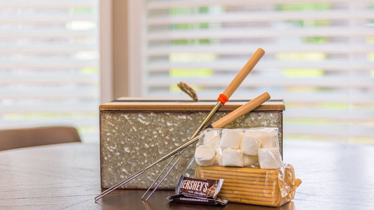 Photo of Others in Forks