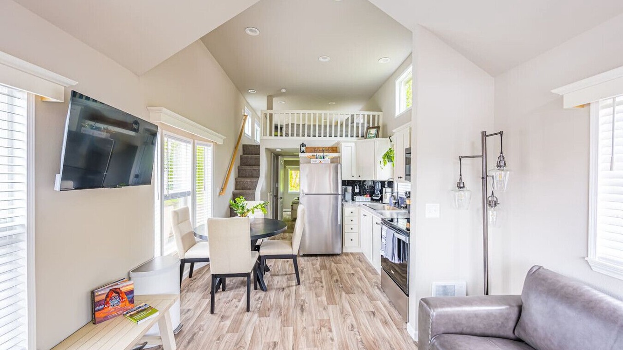 Photo of Livingroom in Forks