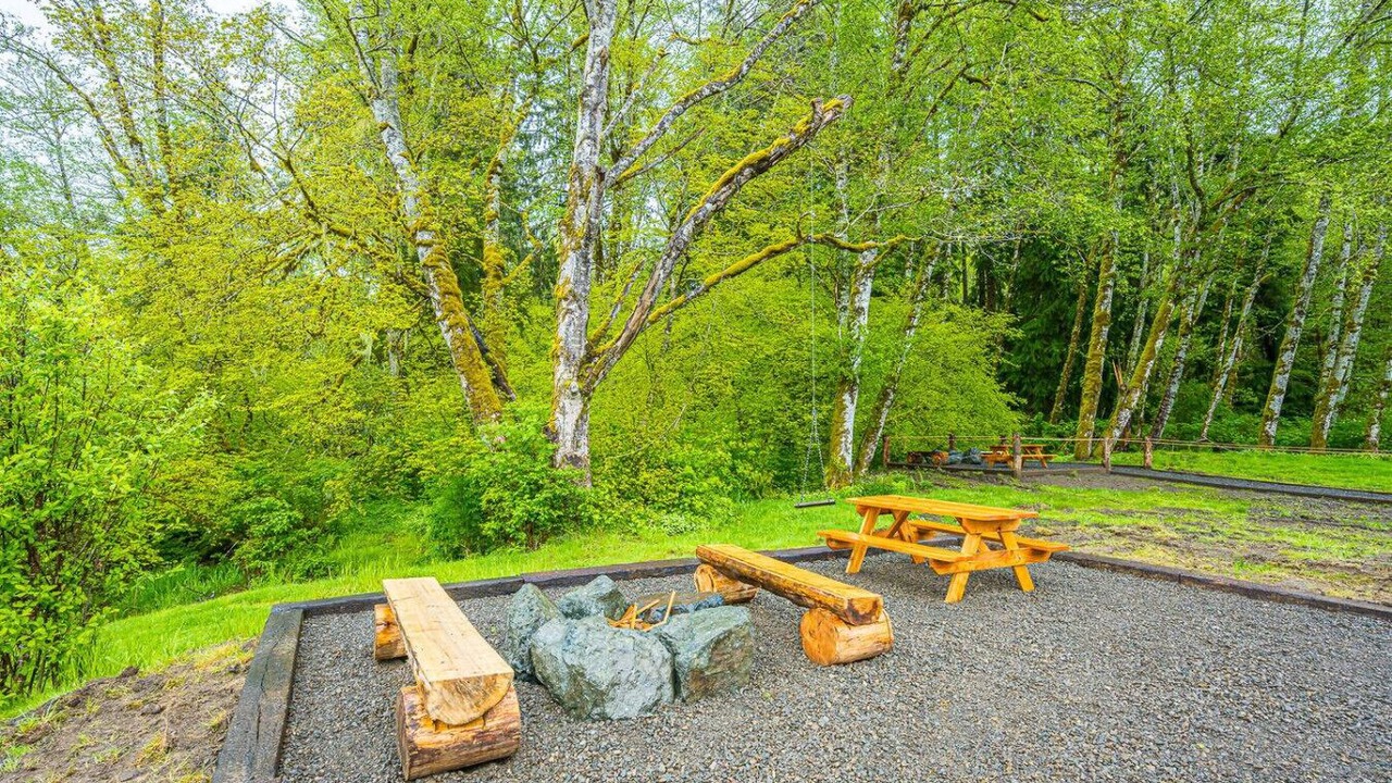 Photo of Outdoor in Forks